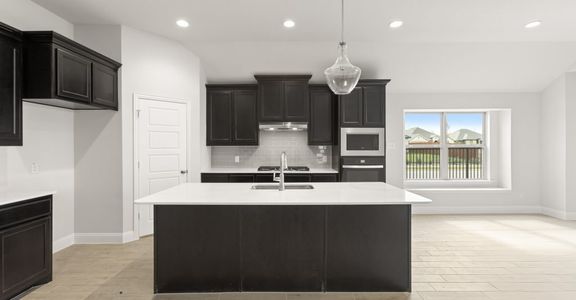 New construction Single-Family house 1010 Longbow Trl, Justin, TX 76247 plan Kingsgate - image 6