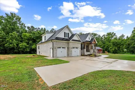 New construction Single-Family house 1370 Old Dam Rd, Kenly, NC 27542 - image