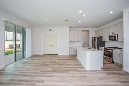 New construction Single-Family house 14465 Meadow Bird Ave, Riverview, FL 33579 Anna Maria- photo 4 4