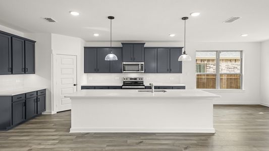 New construction Single-Family house 9129 Kansas Pacific Dr, Fort Worth, TX 76123 plan Boxwood III - image 5