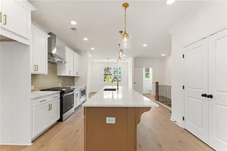 New construction Townhouse house 1987 Deco Dr, Kennesaw, GA 30144 plan Kincade - image 3