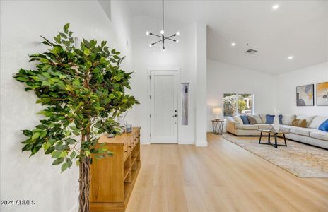 Foyer/Entryway