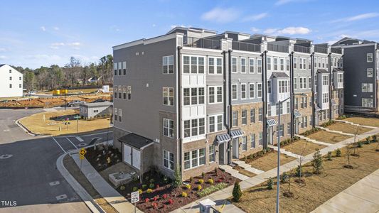 New construction Townhouse house 604 Market Grove Drive, Unit 100, Wake Forest, NC 27587 - photo 0