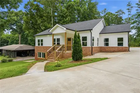 New construction Single-Family house 2515 Hogan Rd, East Point, GA 30344 - image