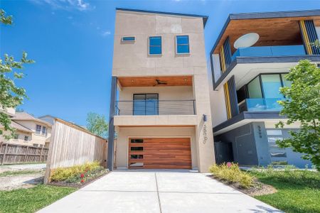 New construction Single-Family house 5510 Bosque St, Houston, TX 77056 - image
