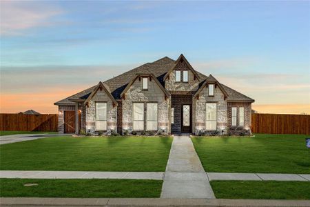 New construction Single-Family house 570 Crystal Lake Ln, Red Oak, TX 75154 plan Primrose - image
