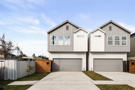 New construction Single-Family house 4605 Brady St, Unit B, Houston, TX 77011 - image