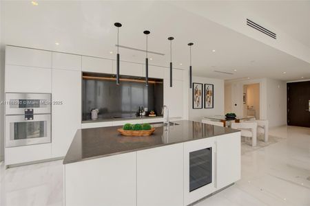 New construction Condo house 300 Biscayne Blvd Way, Unit 3707, Miami, FL 33131 null- photo 22 22