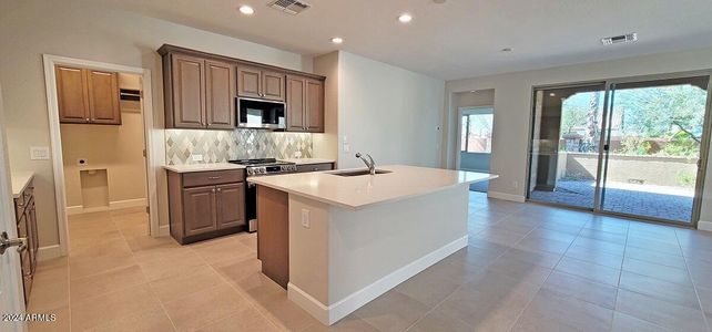 New construction Townhouse house 4227 W Hanna Dr, Eloy, AZ 85131 Villa- photo 1 1