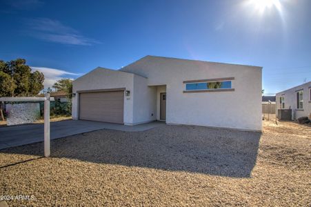 New construction Single-Family house 527 W Mobile Ln, Phoenix, AZ 85041 null- photo 55 55