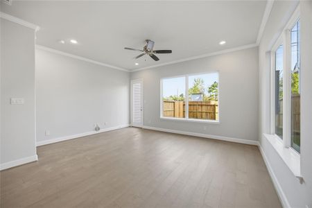 New construction Single-Family house 5668 Nolda St, Houston, TX 77007 - image 11
