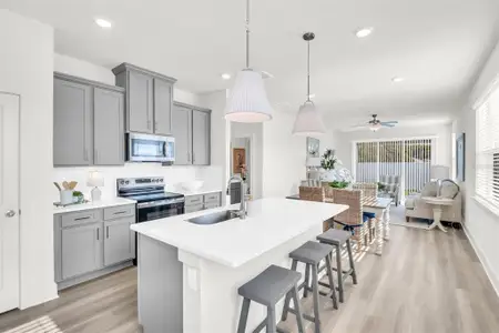 New construction Single-Family house 7994 Chandler Lake Ct, Unit Lot 16, Hudson, FL 34667 plan Gulfside - image 7