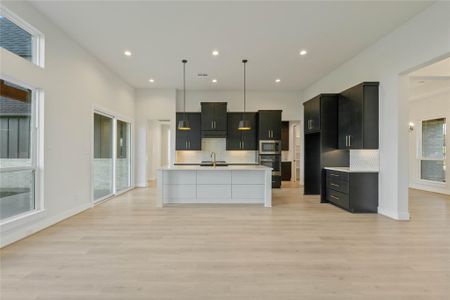 New construction Single-Family house 25231 Pleasant Retreat Ct, Montgomery, TX 77356 - image 7