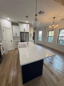 New construction Single-Family house 109 Cove Pt, Conroe, TX 77356 - image 4
