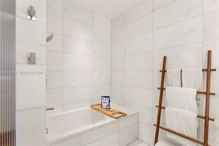 New construction Condo house 500 Alton Rd, Unit 1601, Miami Beach, FL 33139 - image 12