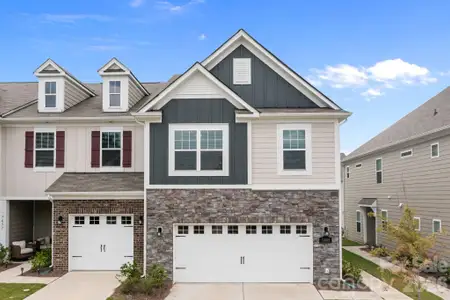 New construction Townhouse house 7061 Bentz St, Charlotte, NC 28269 - image
