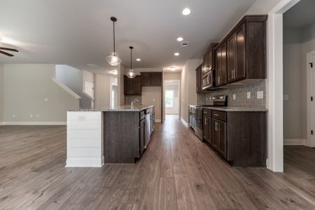 New construction Single-Family house 102 Harmony Farms Dr, Eatonton, GA 31024 (GA)Jackson A 2 Front Entry- photo 9 9