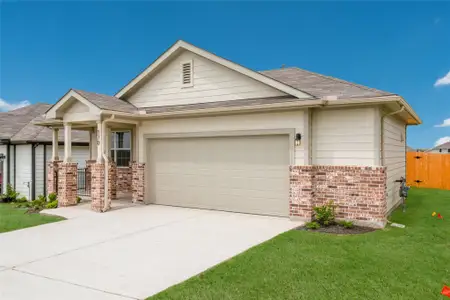 New construction Single-Family house 154 Kickapoo Ln, Kyle, TX 78640 plan The Abbot II - image
