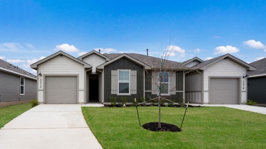 New construction Duplex house 314 Arnold Lp, Uhland, TX 78640 plan The Allison - image