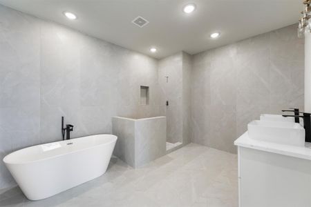 New construction Single-Family house 1948 Purswell Rd, Houston, TX 77055 null- photo 10 10