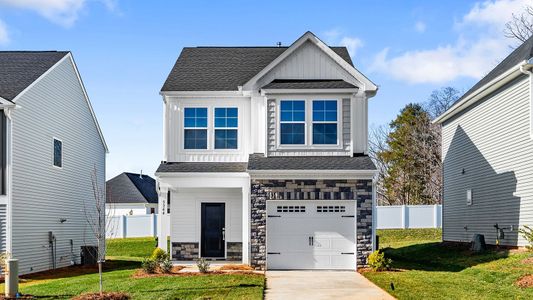 New construction Single-Family house 5344 Spicewood Lake Ln, Winston-Salem, NC 27106 plan Bartow - image