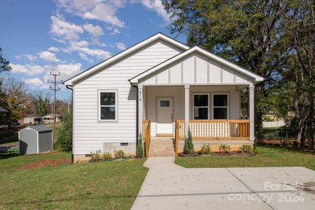 New construction Single-Family house 616 Newbern Ave, Statesville, NC 28677 null- photo 0 0