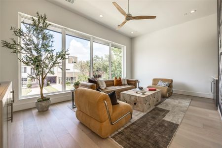 New construction Single-Family house 1511 Kipling St, Houston, TX 77006 - image 16