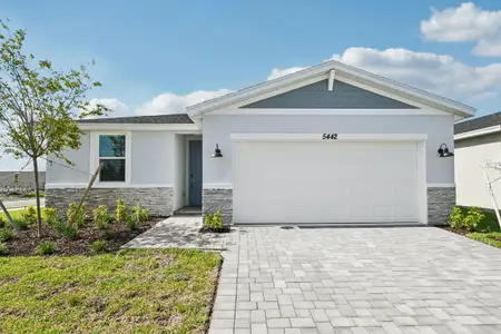 New construction Single-Family house 5442 Hampton Park Cir, Vero Beach, FL 32966 plan Daphne - image