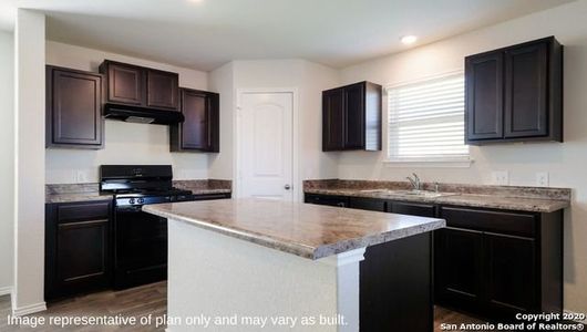 New construction Single-Family house 7334 Capella Cir, San Antonio, TX 78252 The Swift- photo 10 10