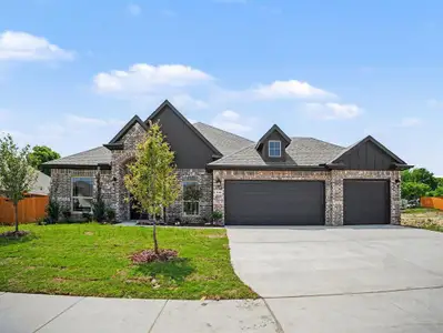 New construction Single-Family house 710 Alaina Dr, DeSoto, TX 75115 - image