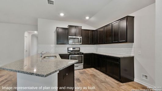 New construction Single-Family house 149 Hooded Dotterel, San Antonio, TX 78253 Torre - photo 7 7