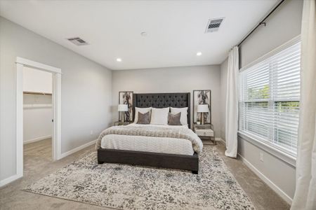 New construction Single-Family house 11327 Stonework Grove Ln, Houston, TX 77076 - image 16