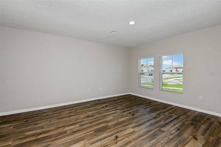 New construction Single-Family house 1536 Hummingbird Rd, Winter Haven, FL 33884 Lago- photo 8 8