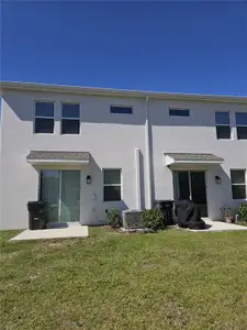New construction Townhouse house 3166 Laurent Lp, Davenport, FL 33837 - image