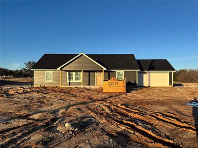 New construction Single-Family house 2009 Corriente Ct, Springtown, TX 76082 - photo 0