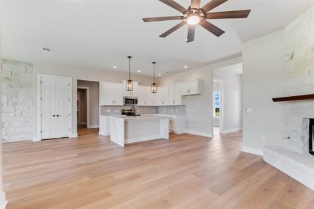 New construction Single-Family house 130 Draper Ln, Bertram, TX 78605 null- photo 14 14