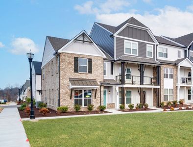 New construction Single-Family house 502 Mantes Pvt Aly, Hendersonville, TN 37075 plan Henley Rowhome - image