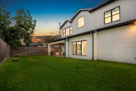 New construction Single-Family house 3507 Drexel Dr, Houston, TX 77027 - image