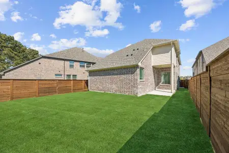 New construction Single-Family house 2101 Lone Oak Trl, Mesquite, TX 75181 plan San Francisco - image