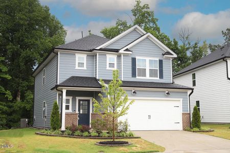 New construction Single-Family house 629 Donnegal Farm Dr, Fuquay Varina, NC 27526 - image