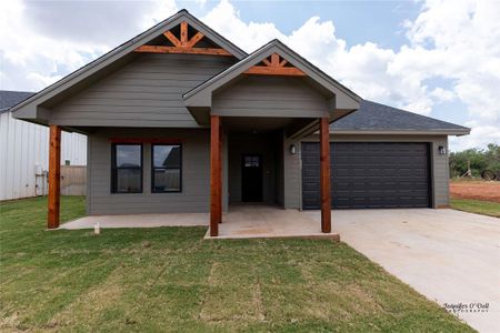 New construction Single-Family house 1605 Old Settlers Wy, Buffalo Gap, TX 79508 - image