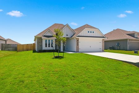 New construction Single-Family house 342 Harvest Lake Dr, Snook, TX 77878 plan The 1613 - image