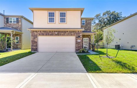 New construction Single-Family house 7310 Madison Commons Ln, Houston, TX 77075 - photo 0