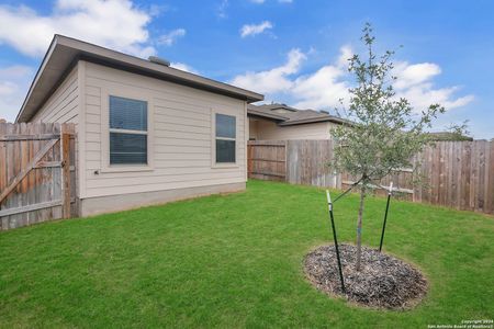 Knox Ridge by Bellaire Homes in Schertz - photo 5 5