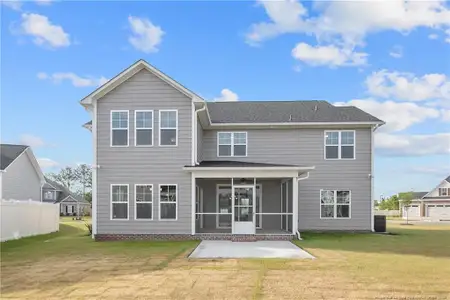 New construction Single-Family house 3010 Cragburn Pl, Fayetteville, NC 28306 - image