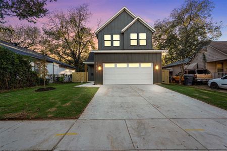 New construction Single-Family house 3509 Pondrom Street, Dallas, TX 75215 - photo 0