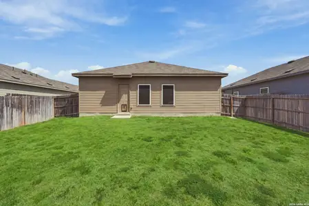 New construction Single-Family house 19815 Doc Holiday, Lytle, TX 78052 - image 3