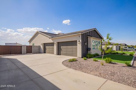 New construction Single-Family house 26646 S 169Th Pl, Queen Creek, AZ 85142 - image 2