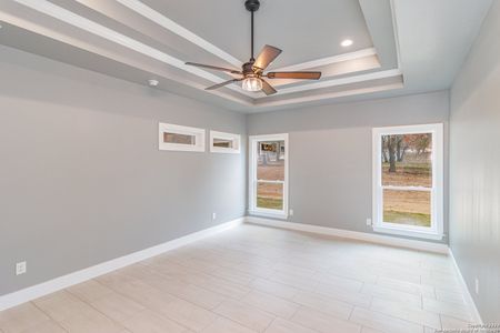 New construction Single-Family house 141 Hondo Ridge, La Vernia, TX 78121 - photo 21 21