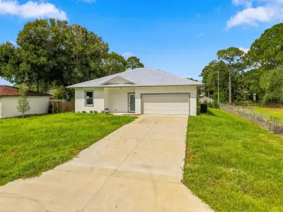 New construction Single-Family house 281 Bali Se, Palm Bay, FL 32909 - image